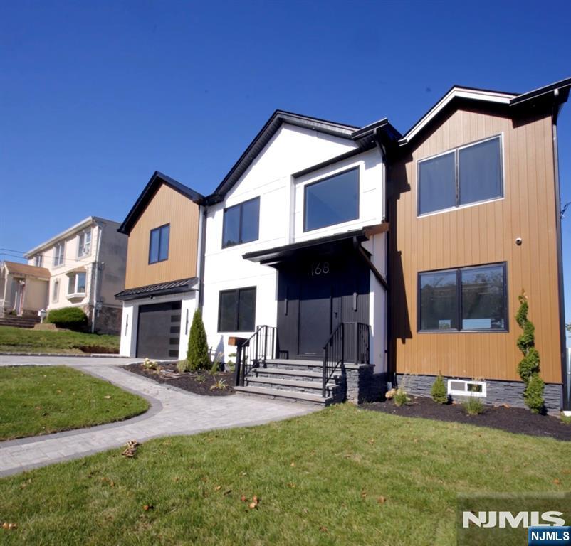 166 Elmwood Drive — photo