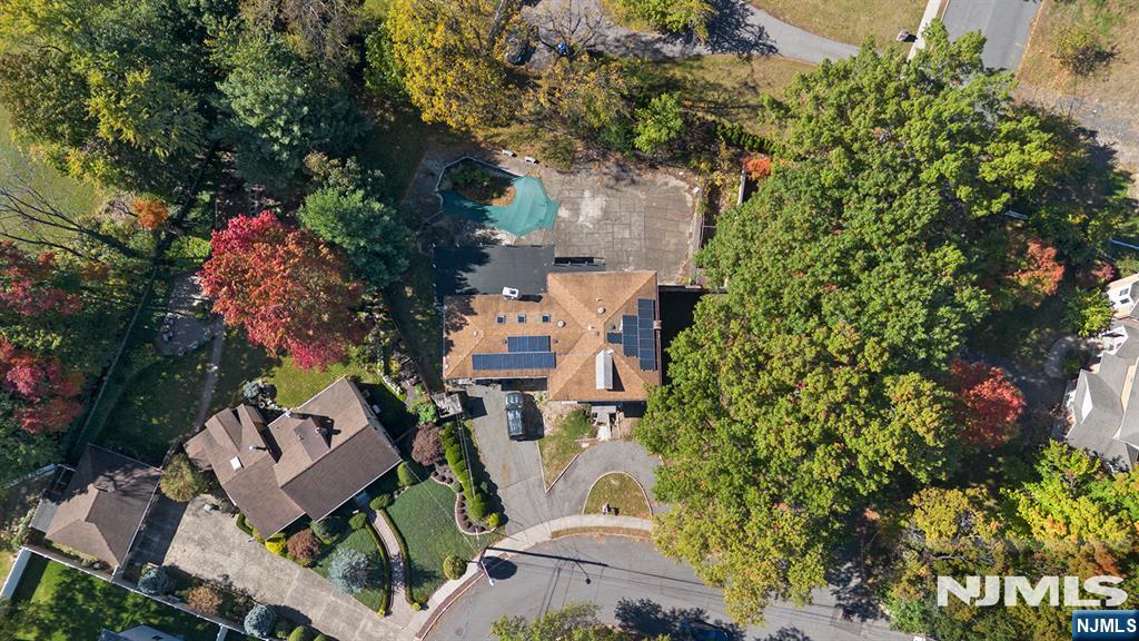 150 Lawrence Drive, Paramus, NJ 07652 — photo 3
