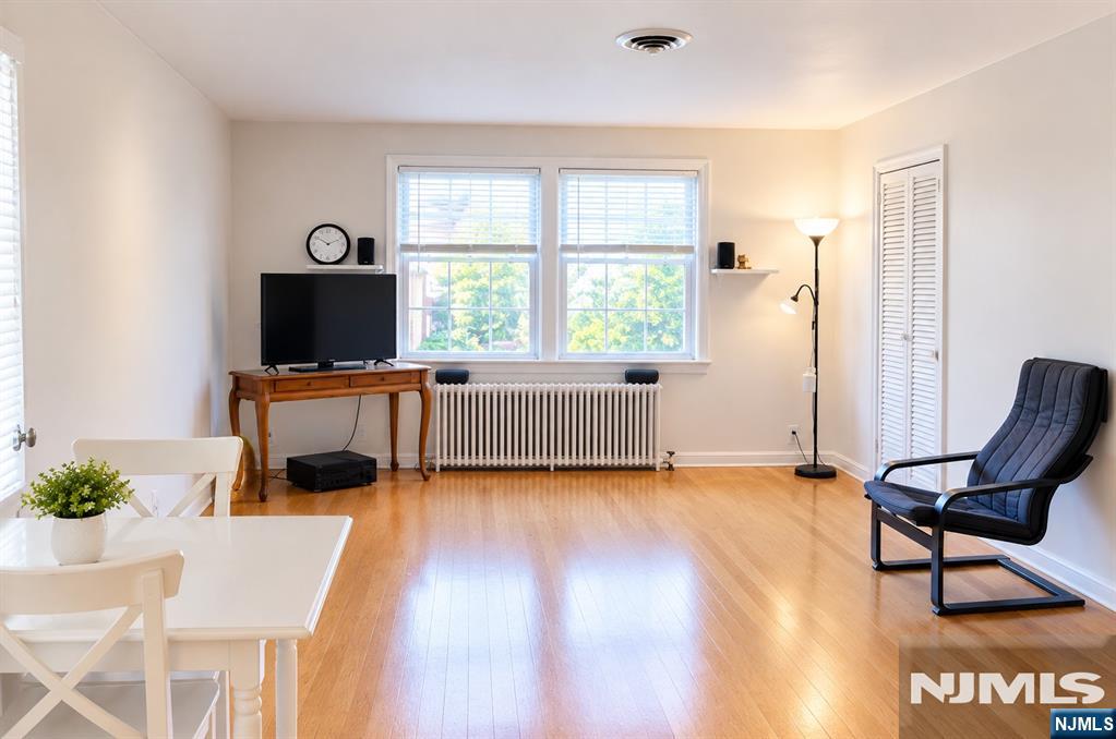 129 River Drive — photo