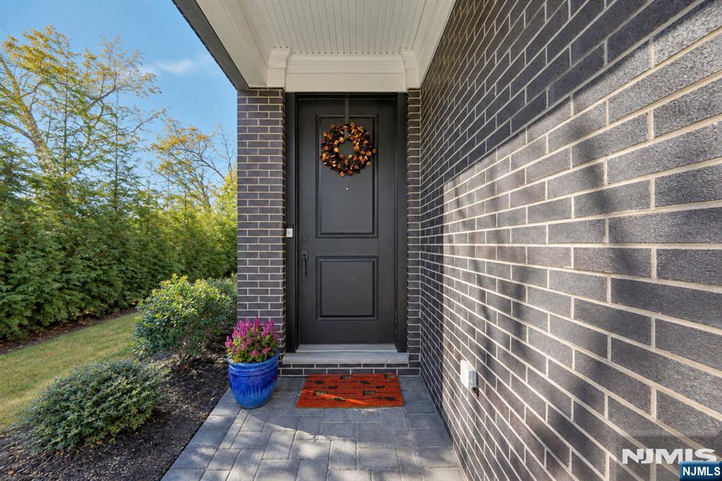 18 Skye Drive, Paramus, NJ 07652 — photo 3