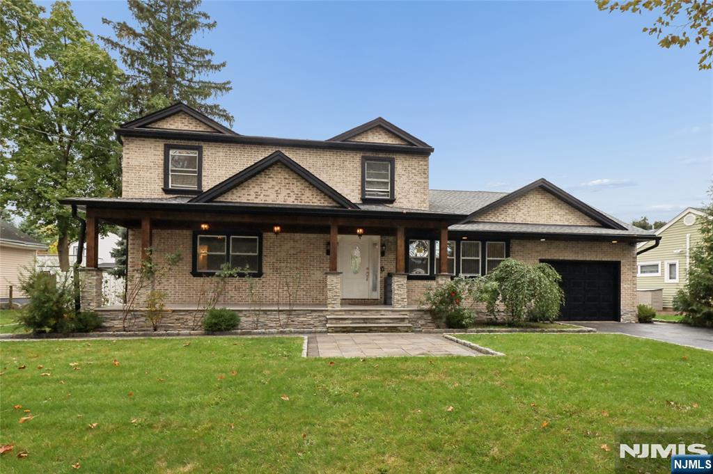 707 Chadwick Drive — photo