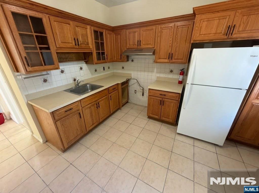 106-108 Graham — photo