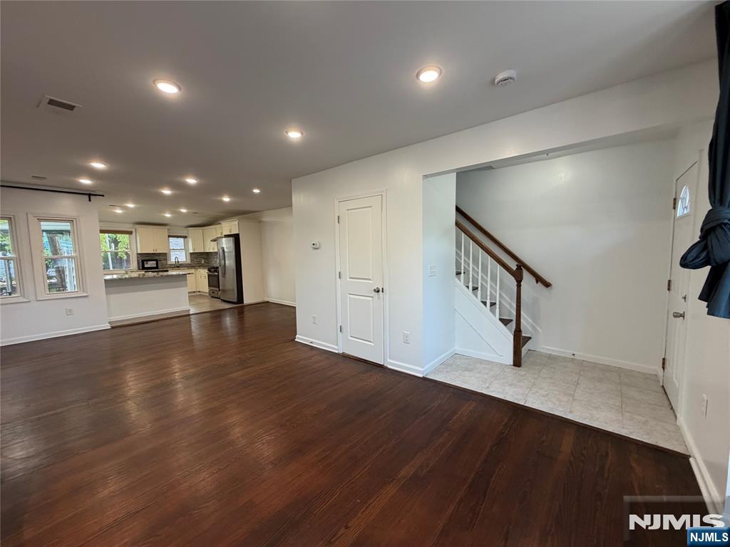 403 Scott Mobus Place — photo