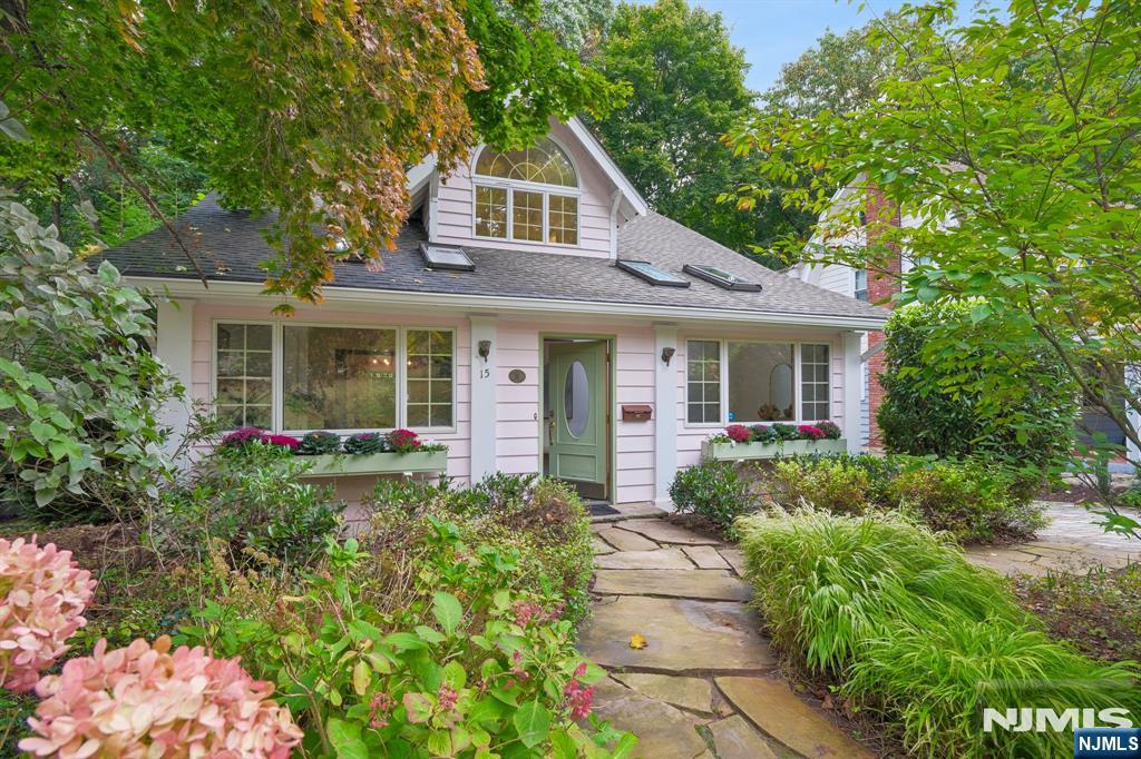 15 Patton Place — photo