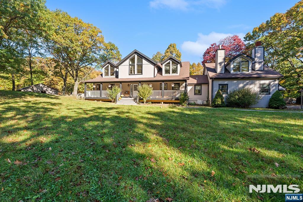 30 Snow Mountain Avenue — photo