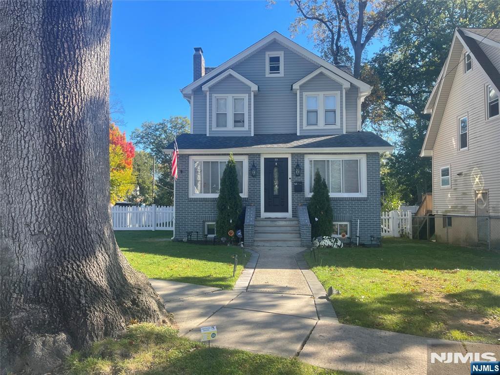 53 Oakland Street — photo