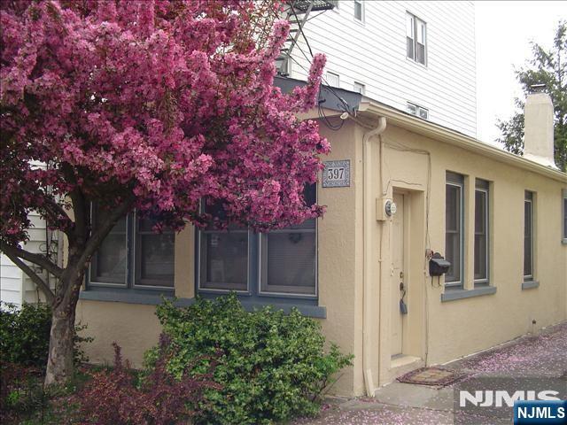 397 Lanza Avenue — photo
