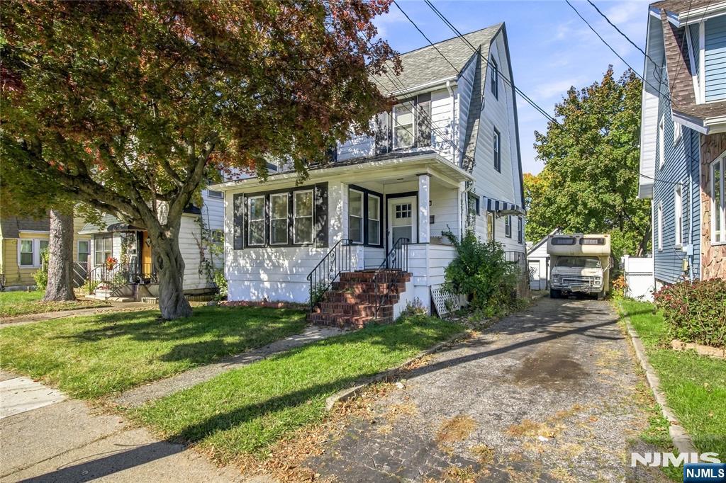35 Van Buskirk Road — photo