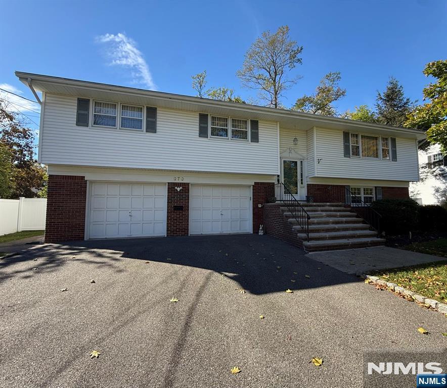 270 Midwood Road — photo