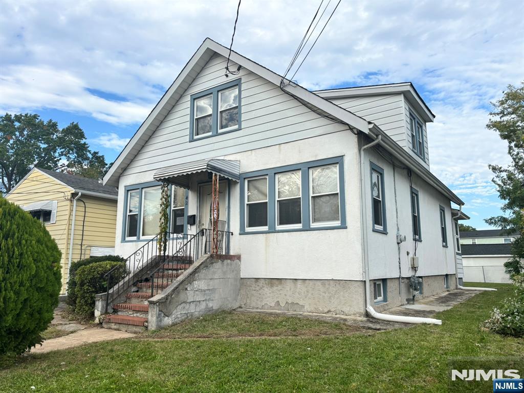 42 Andover Avenue — photo