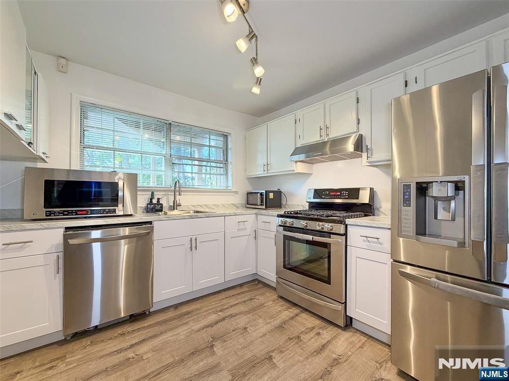 3 Juniper Court — photo
