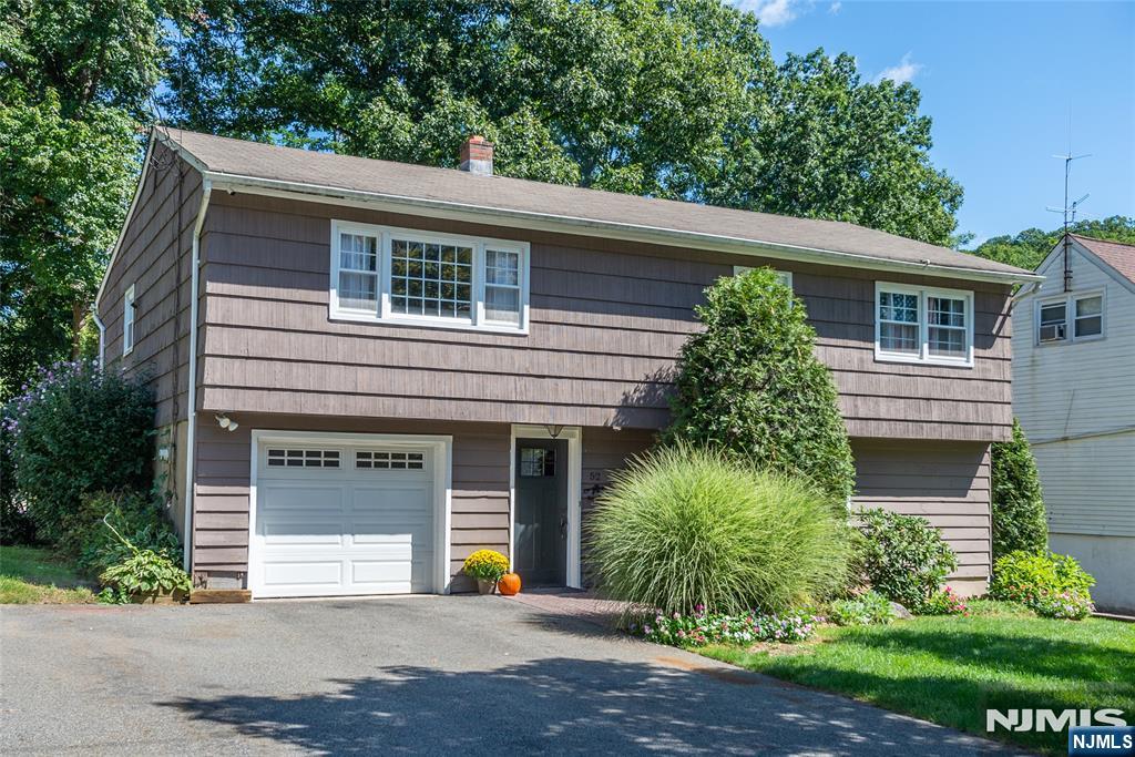 52 Channing Drive — photo