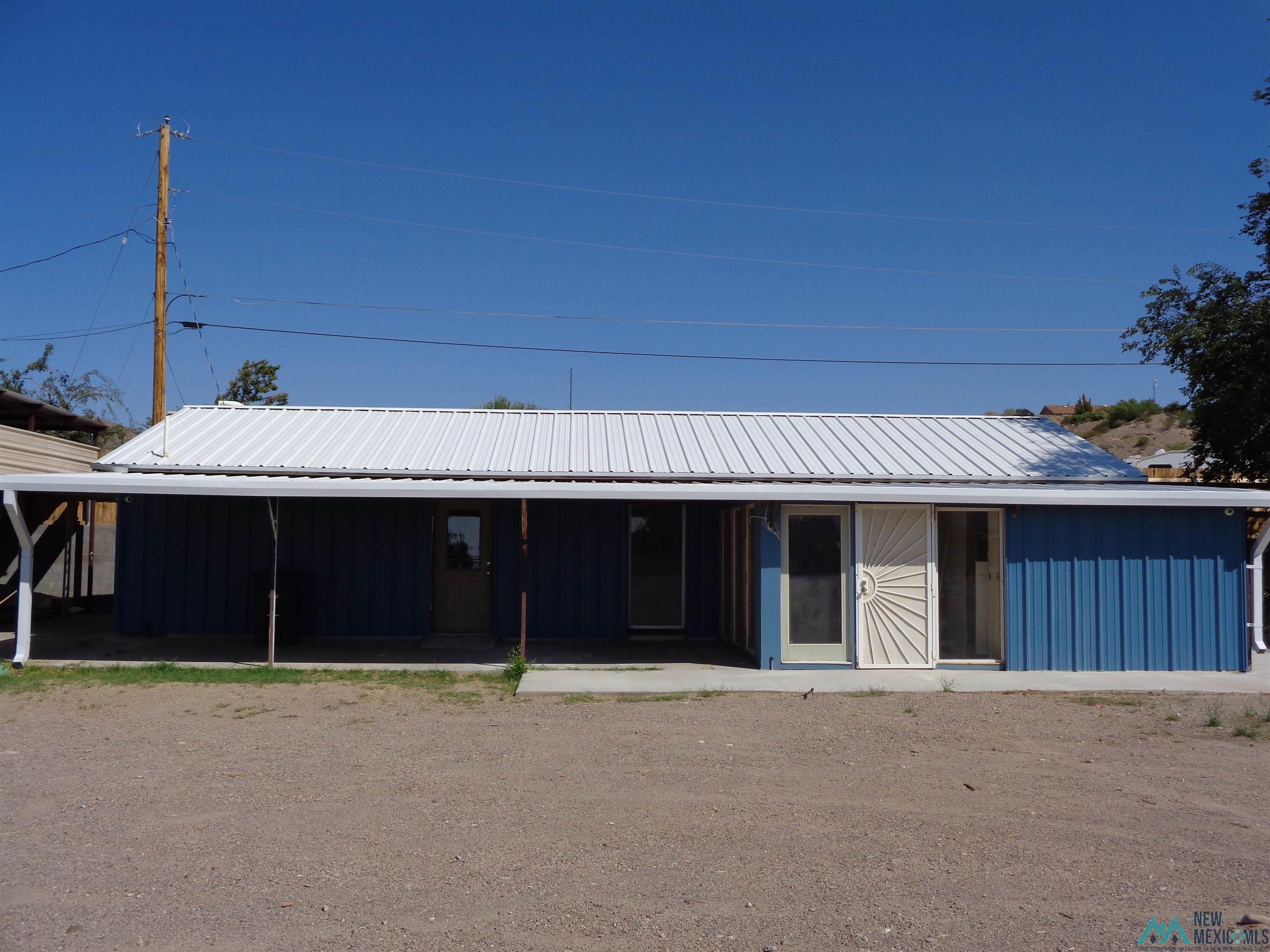 2105 S Broadway Street — photo