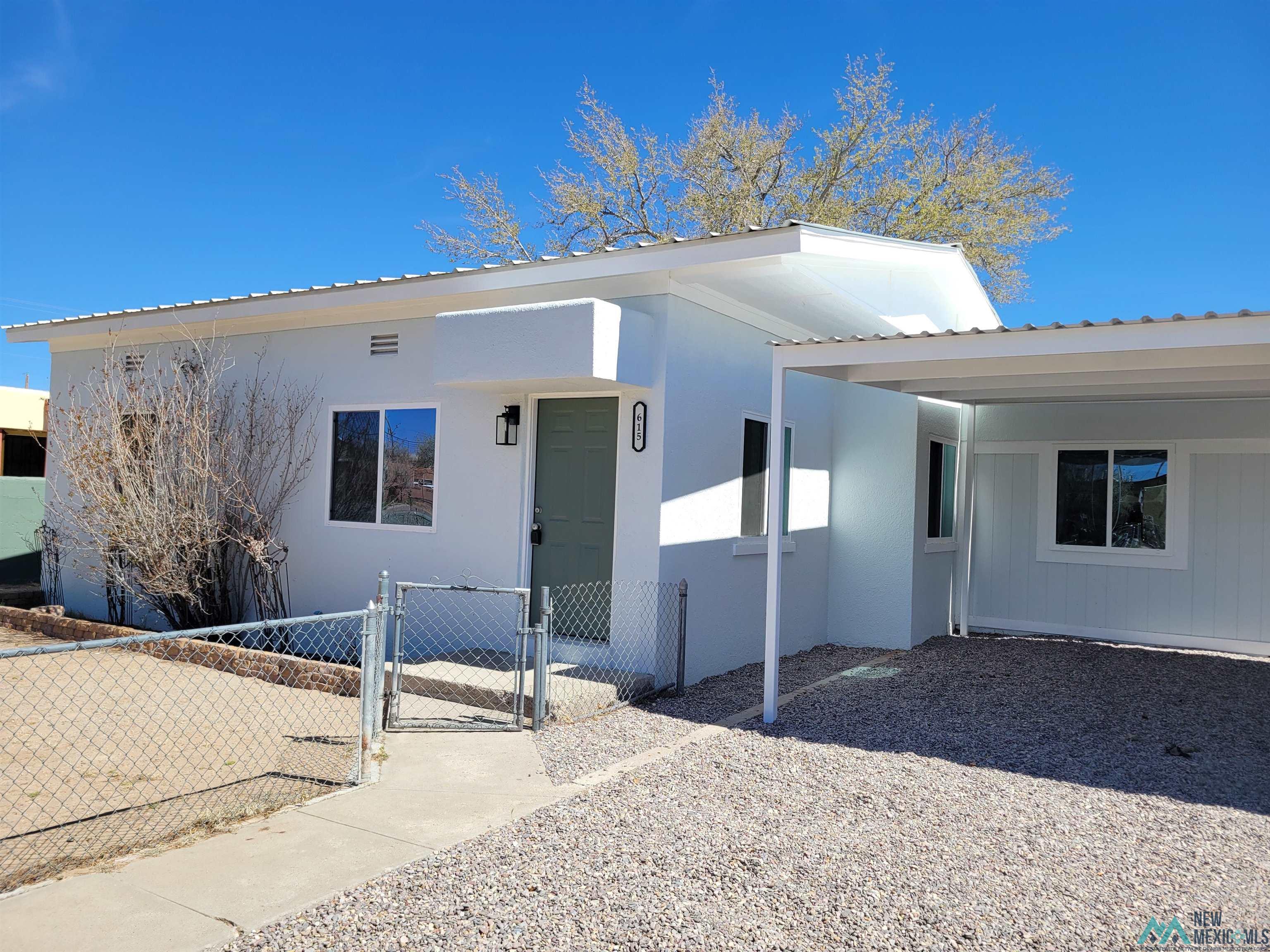 615 Corbett Street — photo