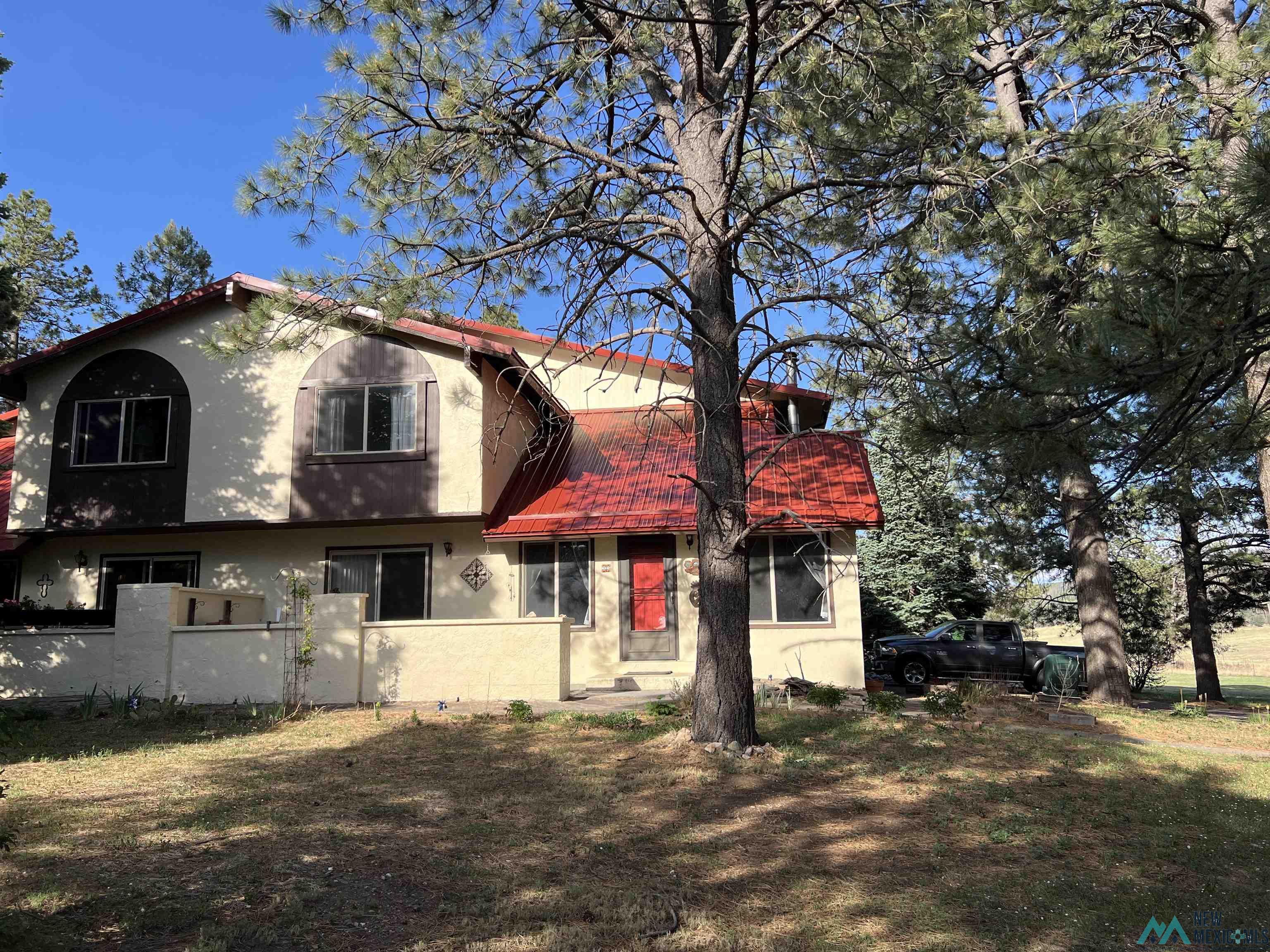 13 Pendaries Village Lane — photo