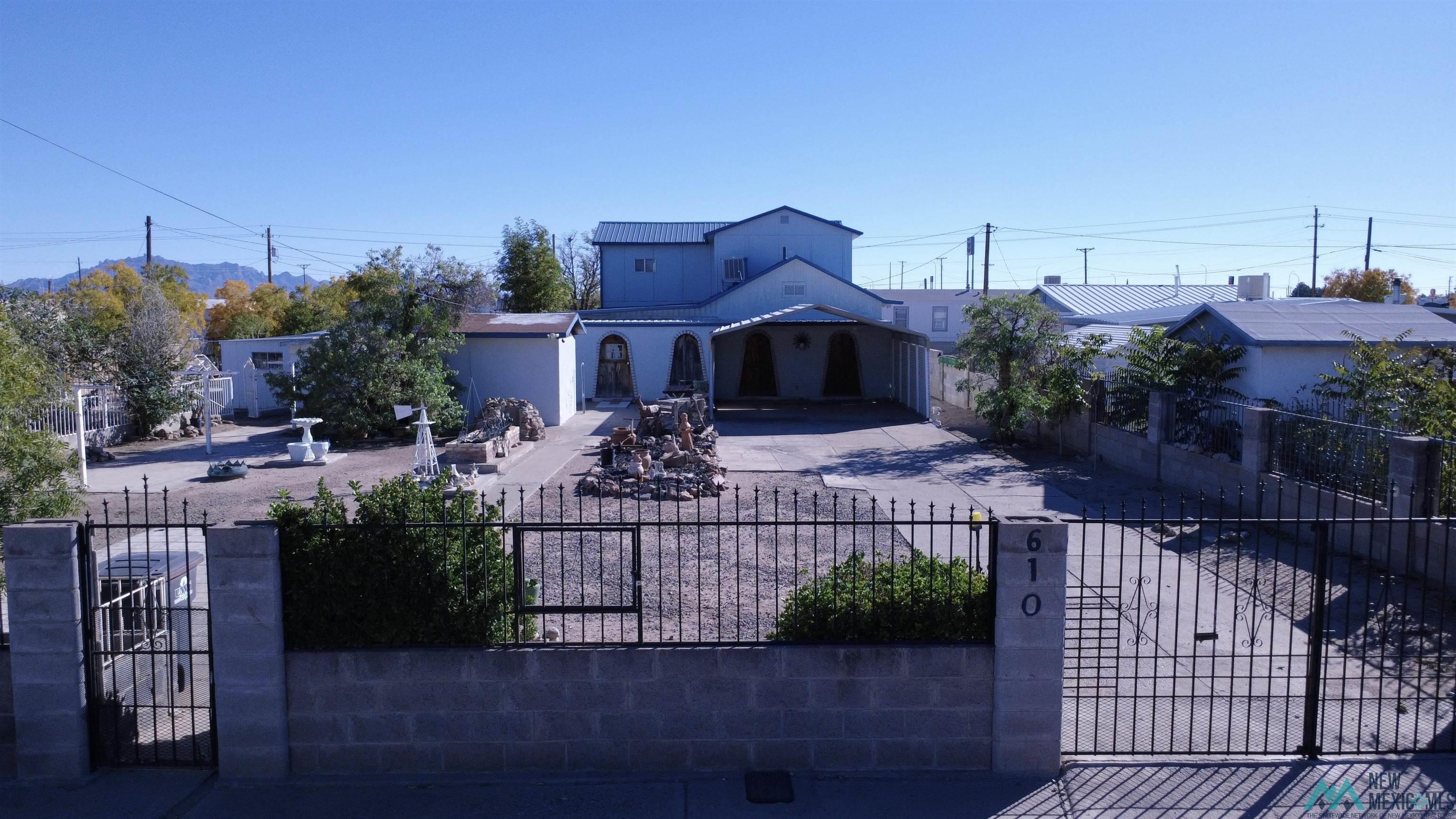 610 E Jewel Street — photo