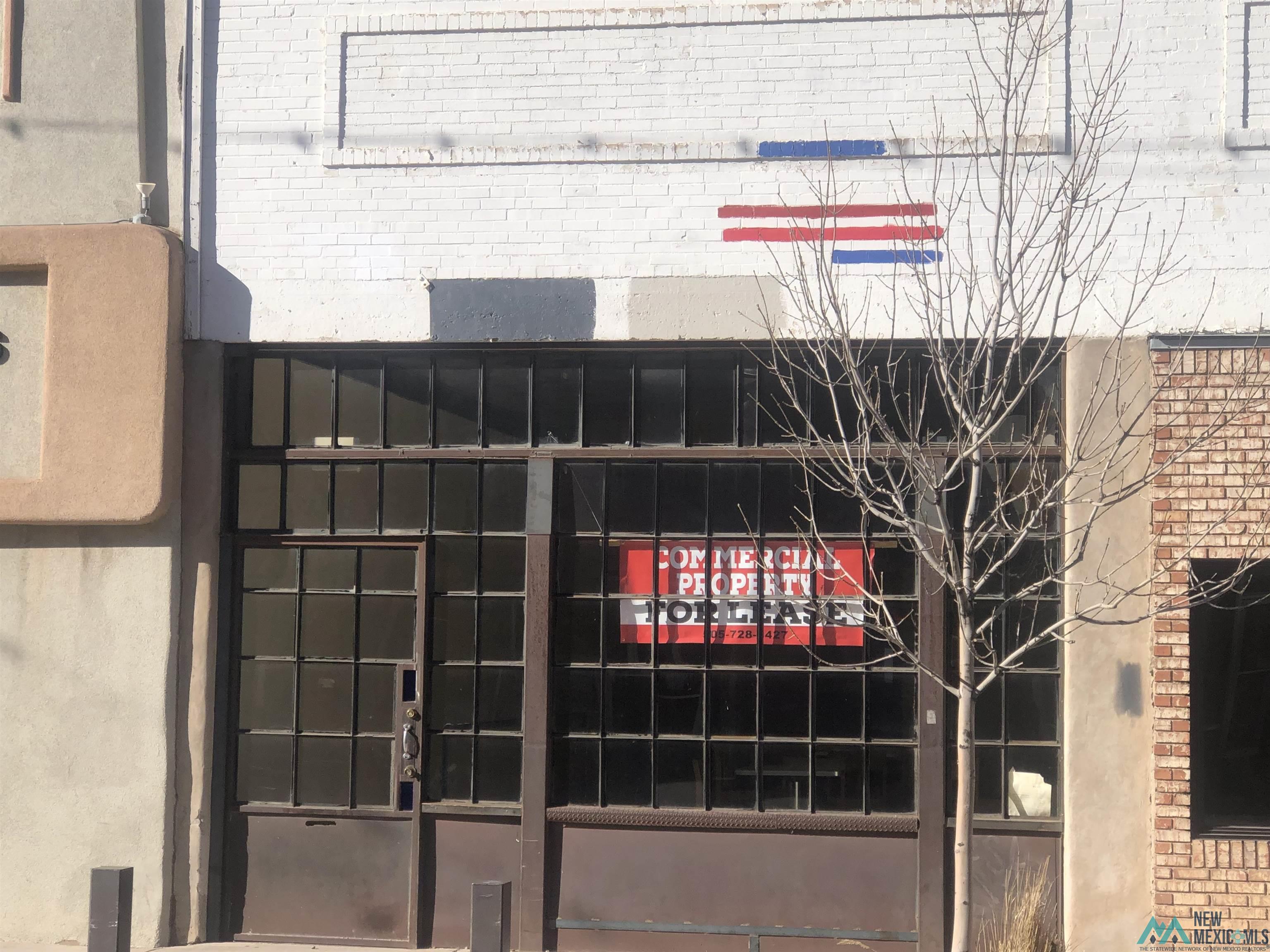 228 W Coal — photo