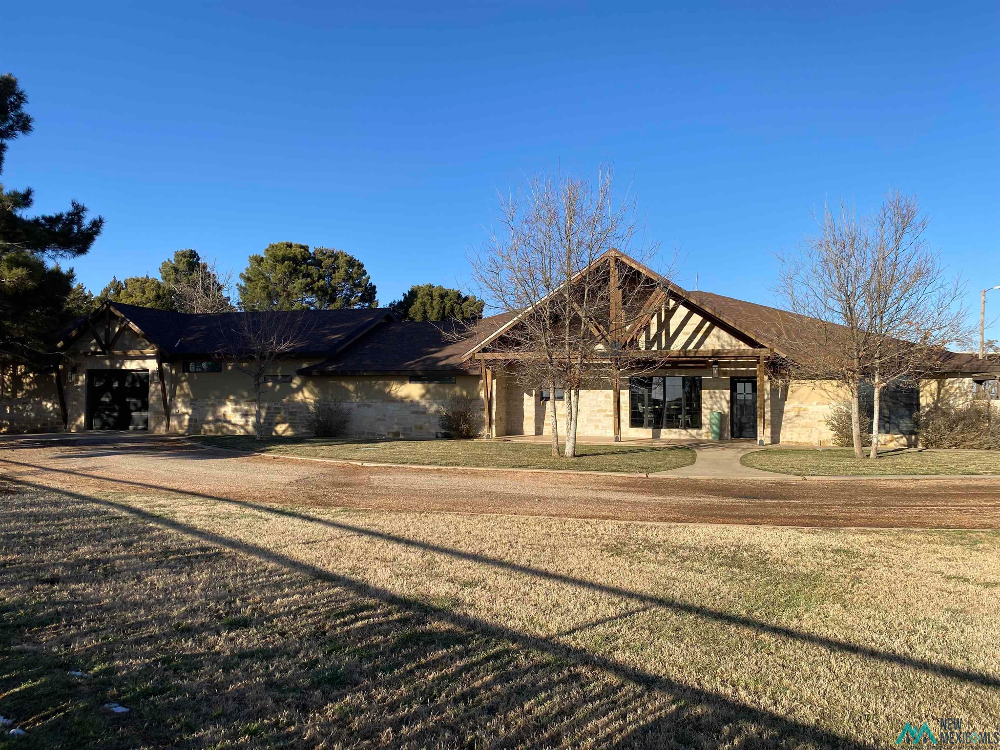 3410 E Rose Rd — photo
