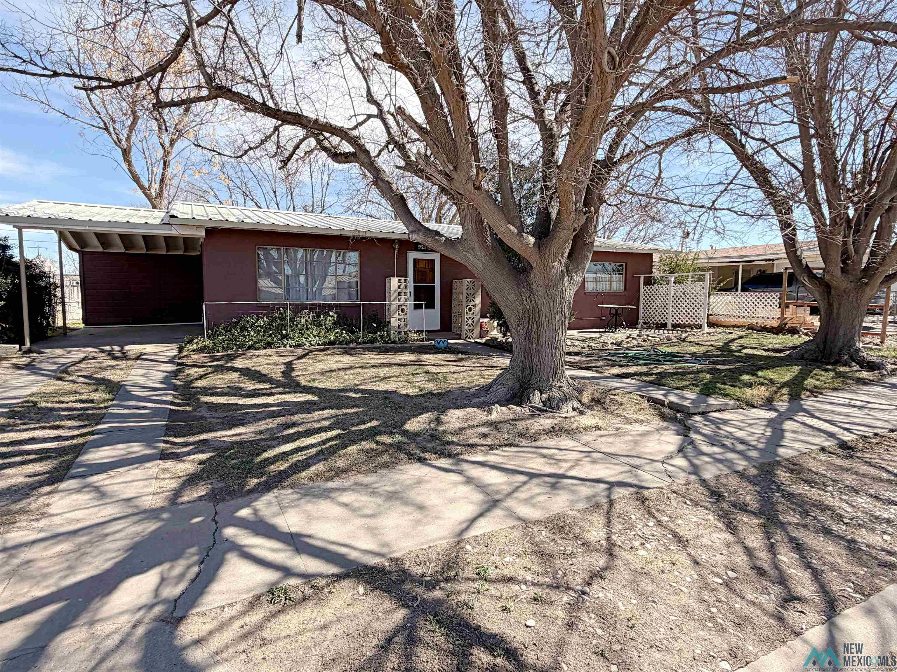 921 Davidson Drive — photo
