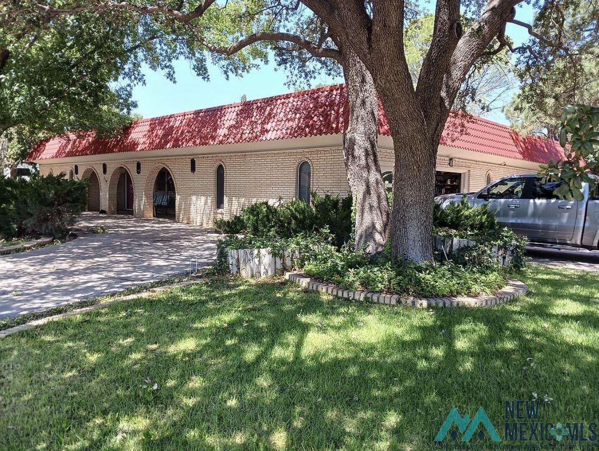 216 E Baja Drive — photo