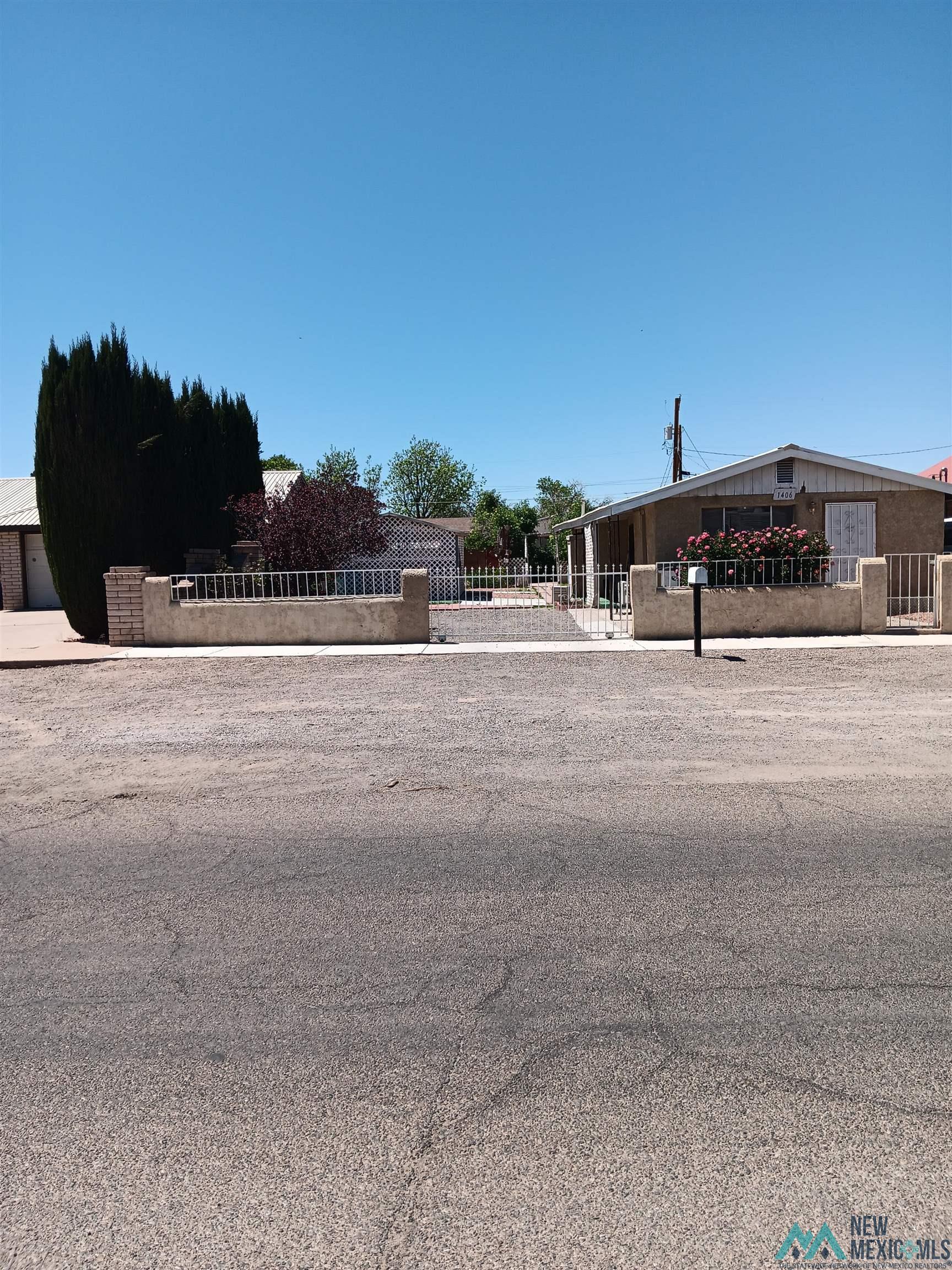 1406 Gold St Street — photo