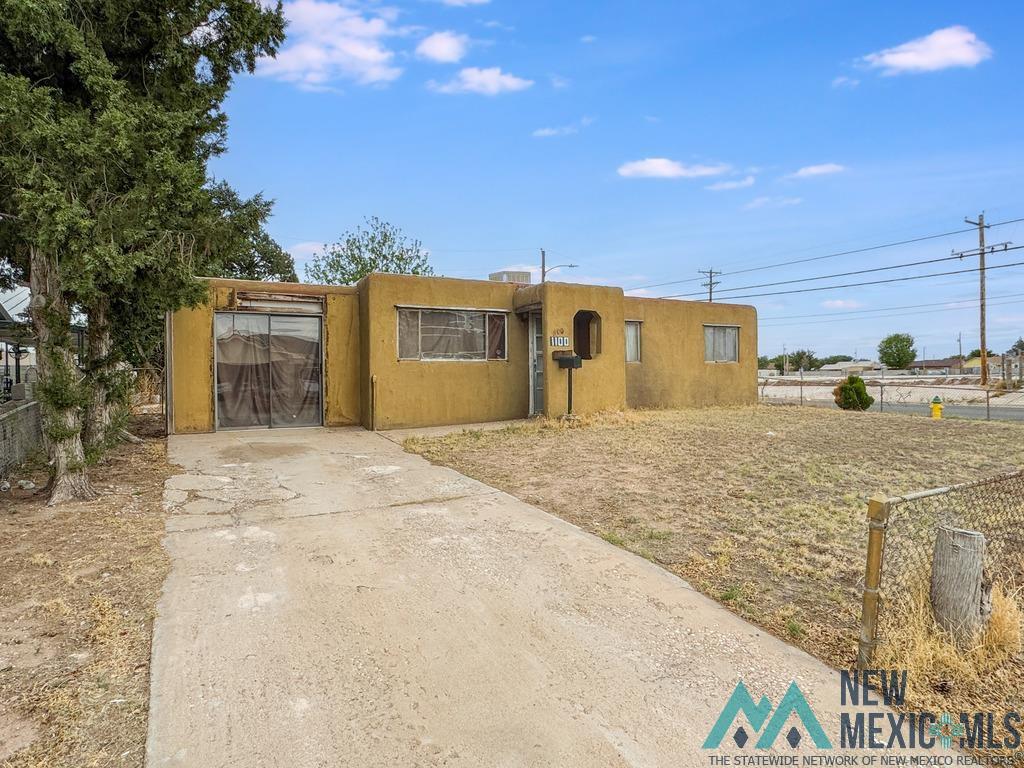 1100 N Denson Drive — photo