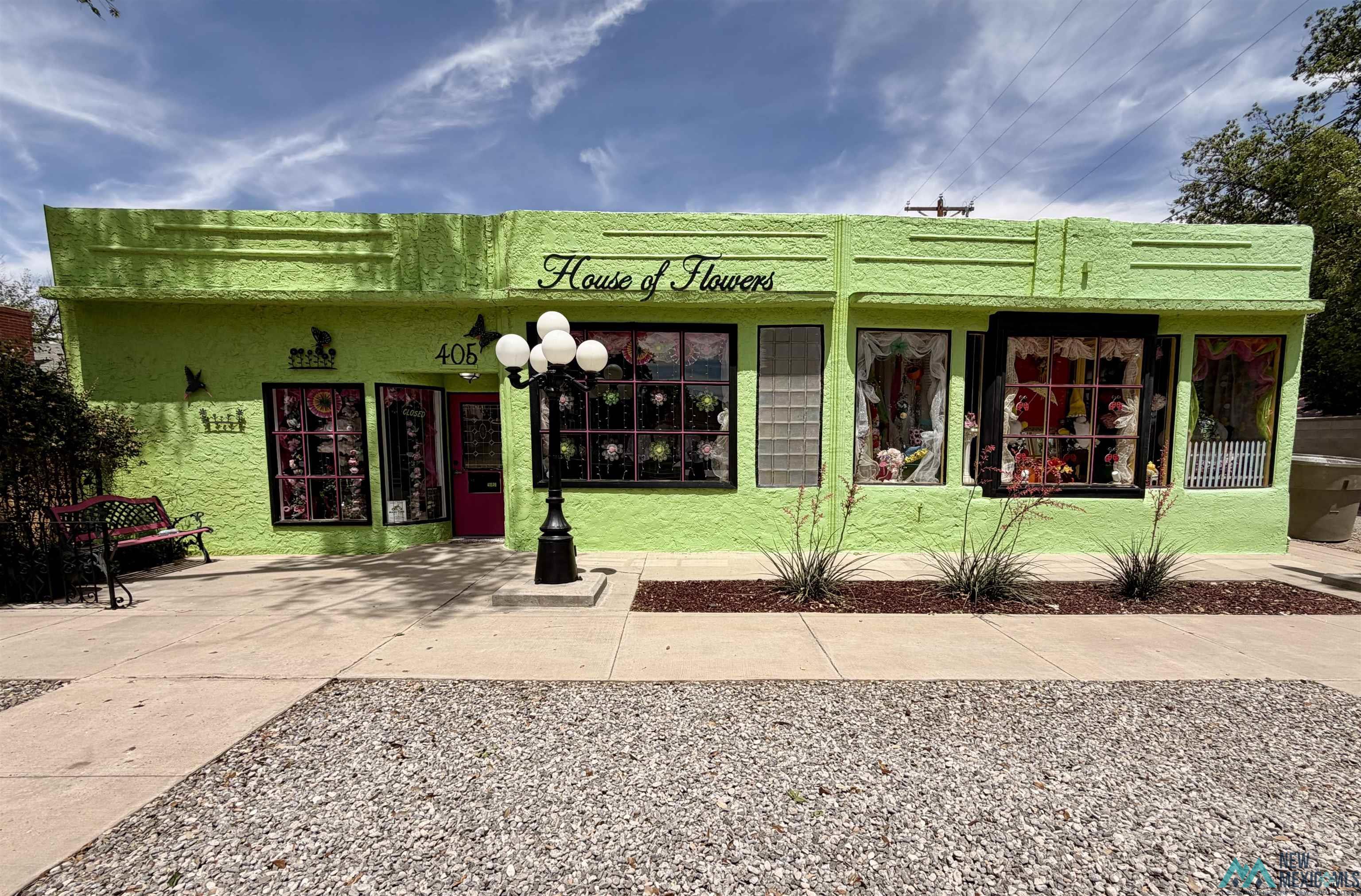 405 W Alameda Street — photo