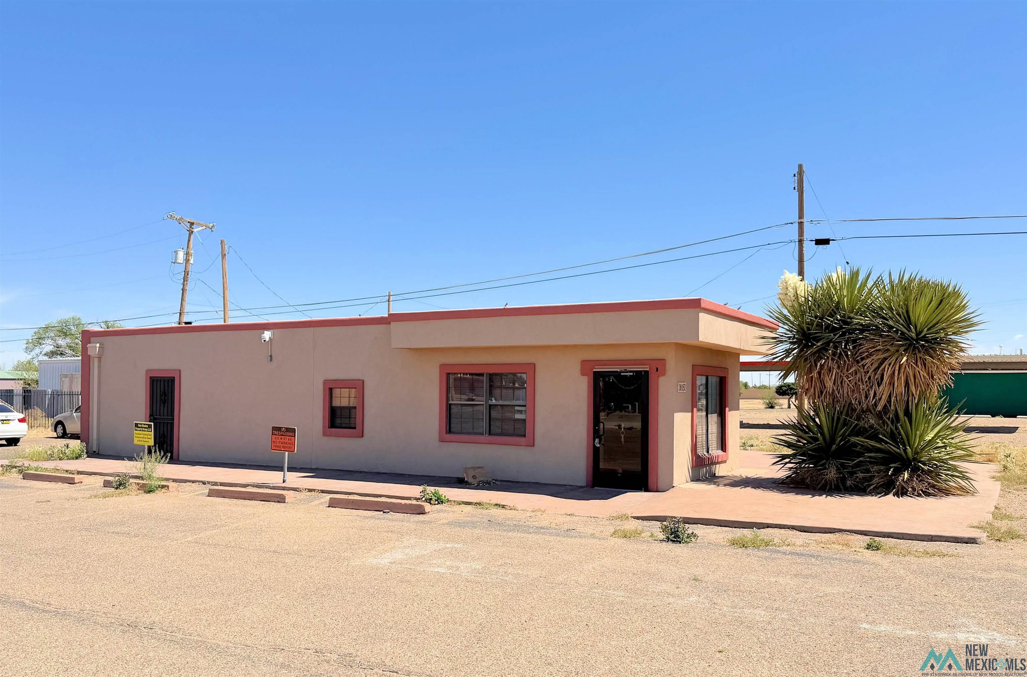615 W Route 66 Boulevard — photo