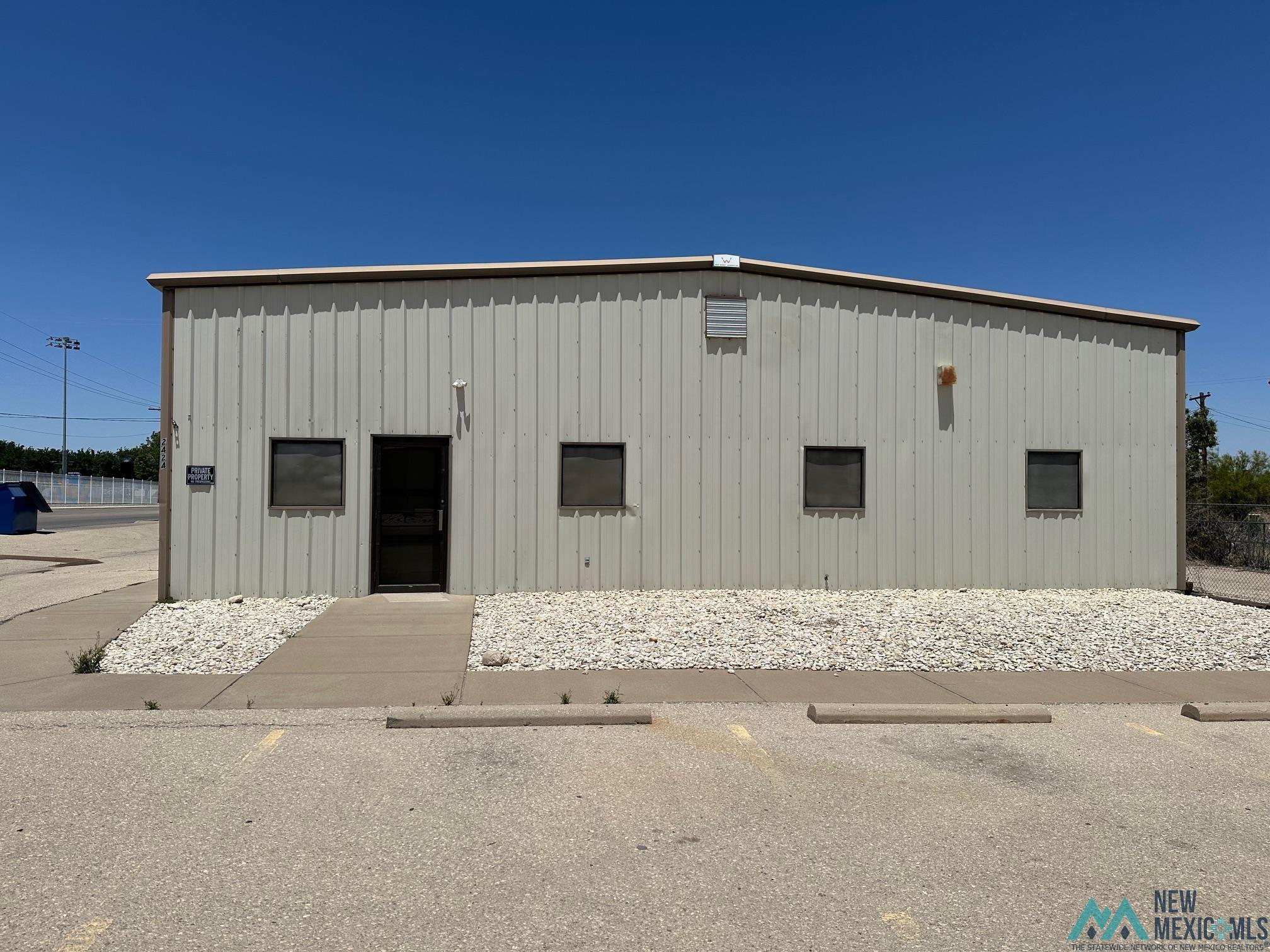 2424 Bonita Street — photo