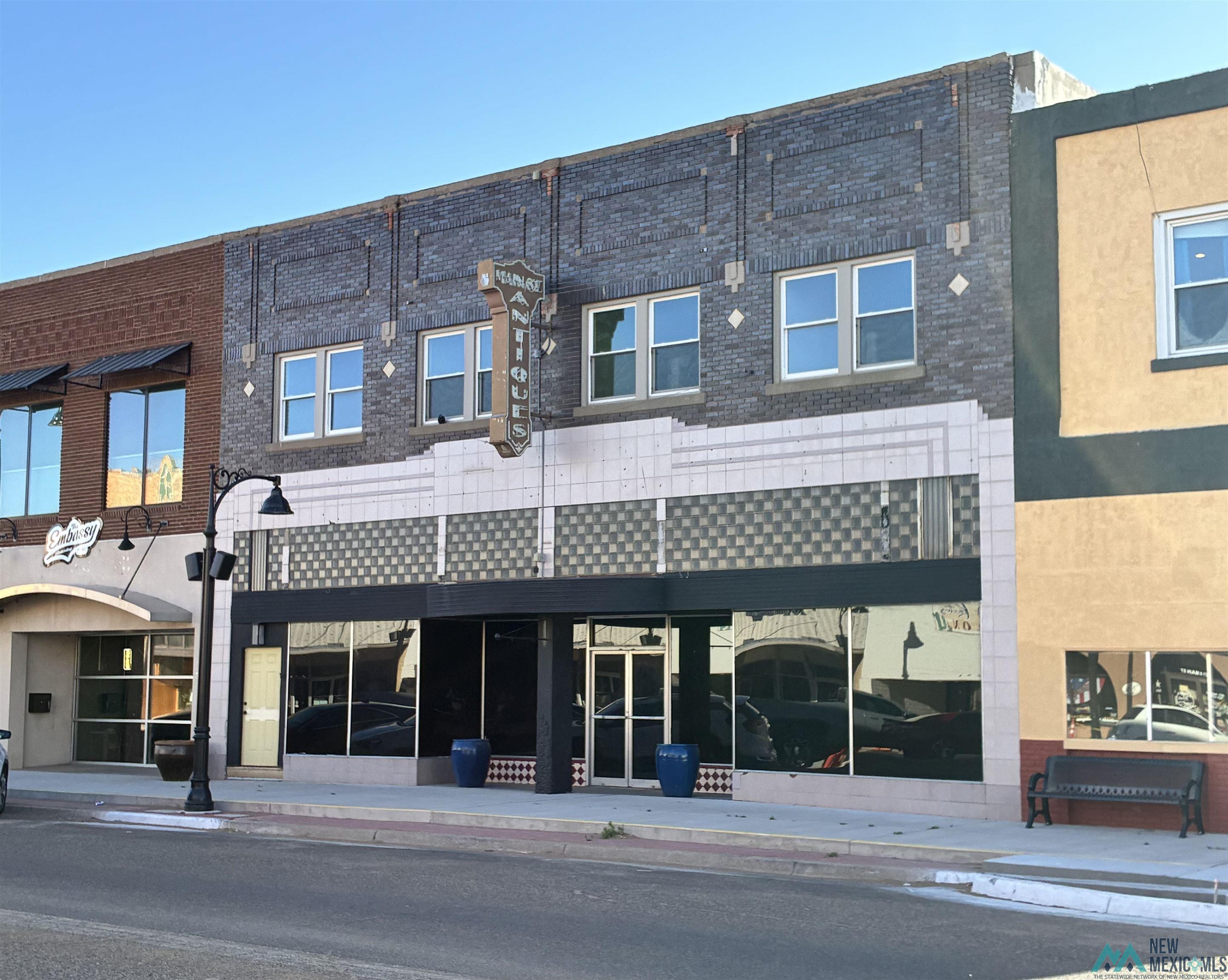 318 N Main Street — photo