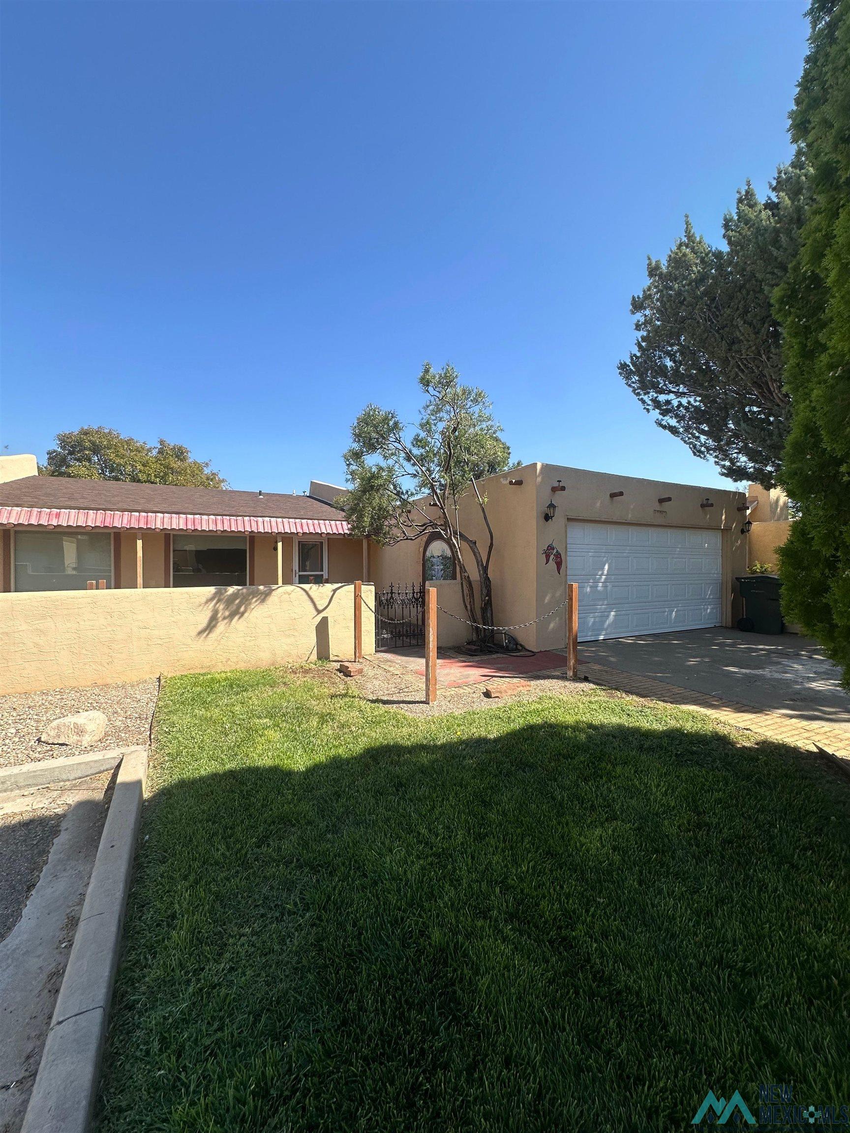 31 Paseo Village — photo