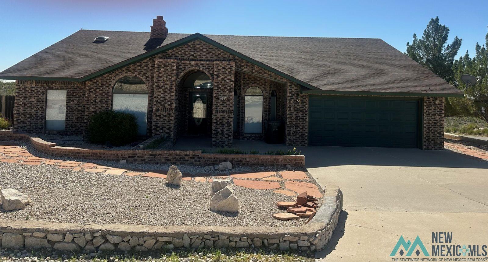 802 Fountain Drive — photo