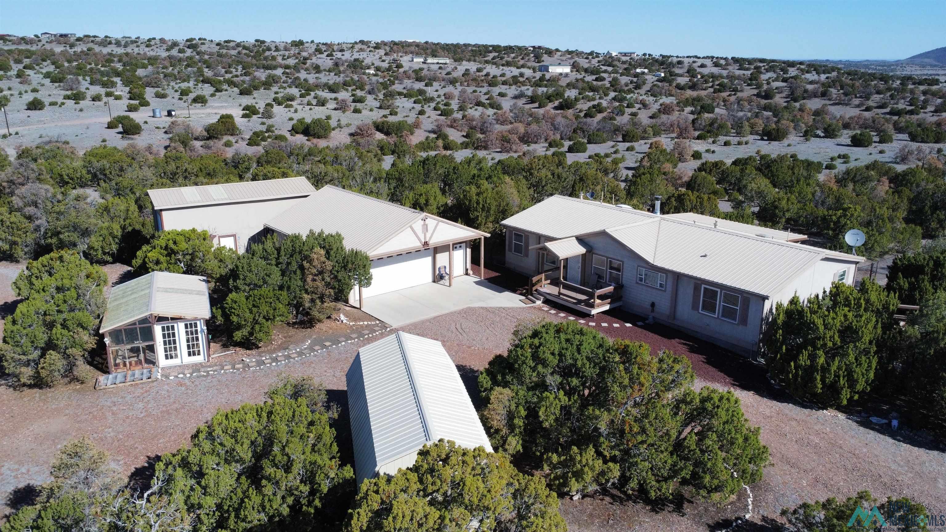 15 Sweetwater Drive — photo