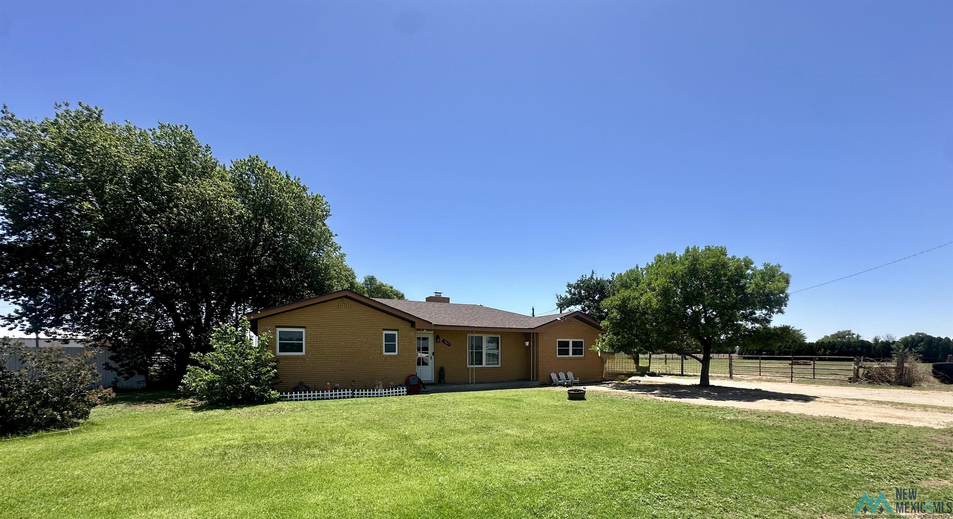 1389 Chapman Street — photo