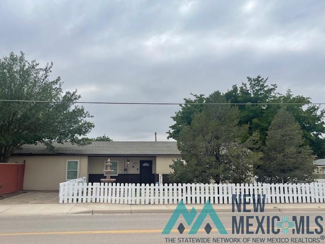 1301 W Briscoe Avenue — photo