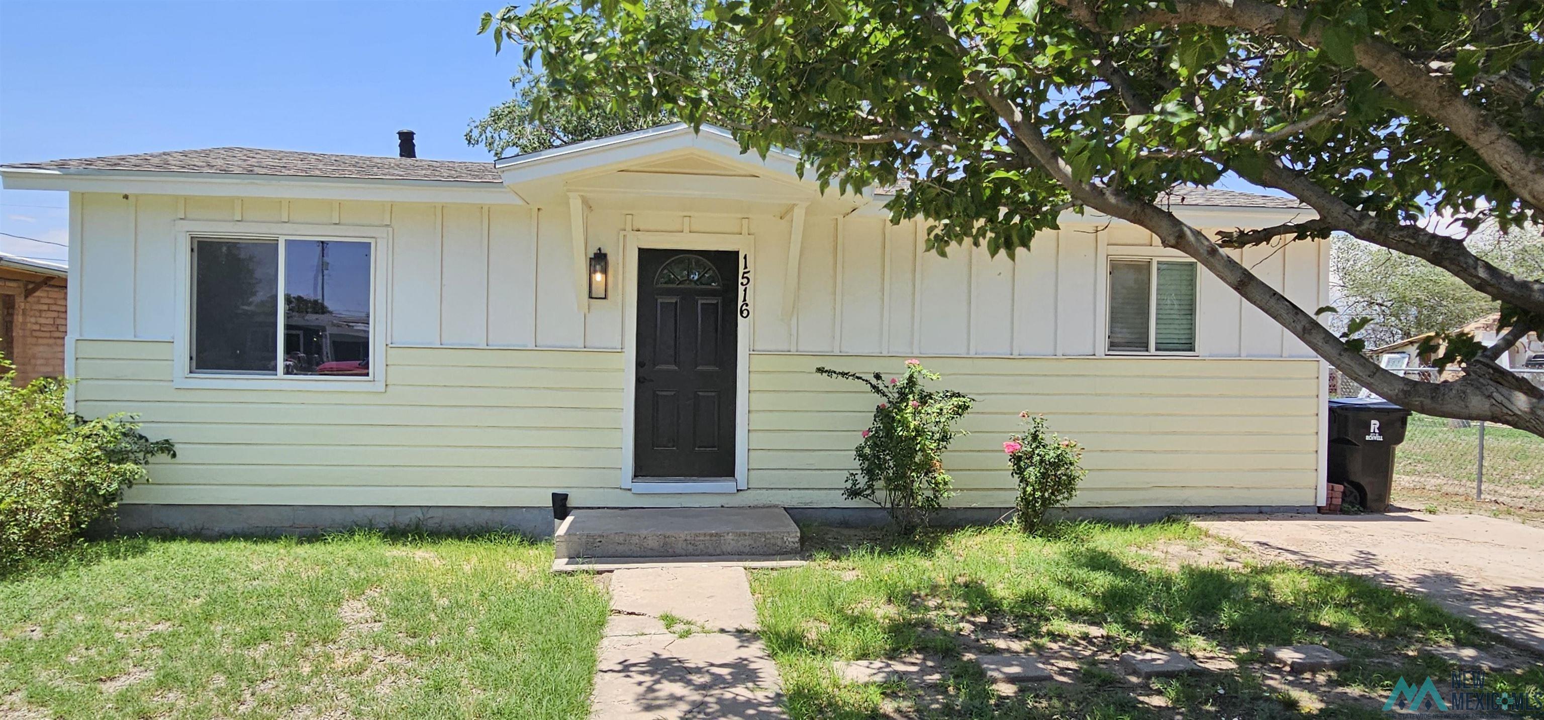 1516 Pontiac Drive — photo