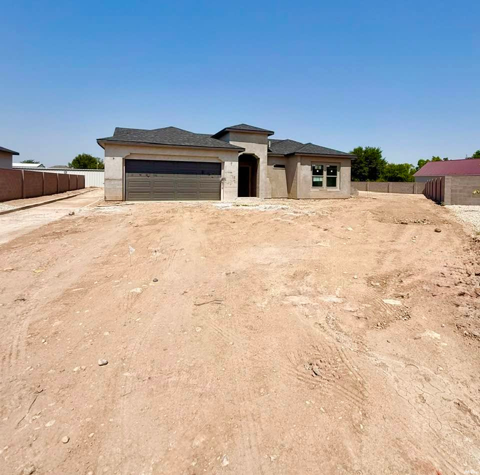 708 Ruby Court — photo