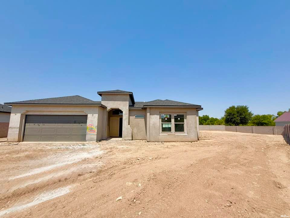 708 Ruby Court, Carlsbad, NM 88220 — photo 2