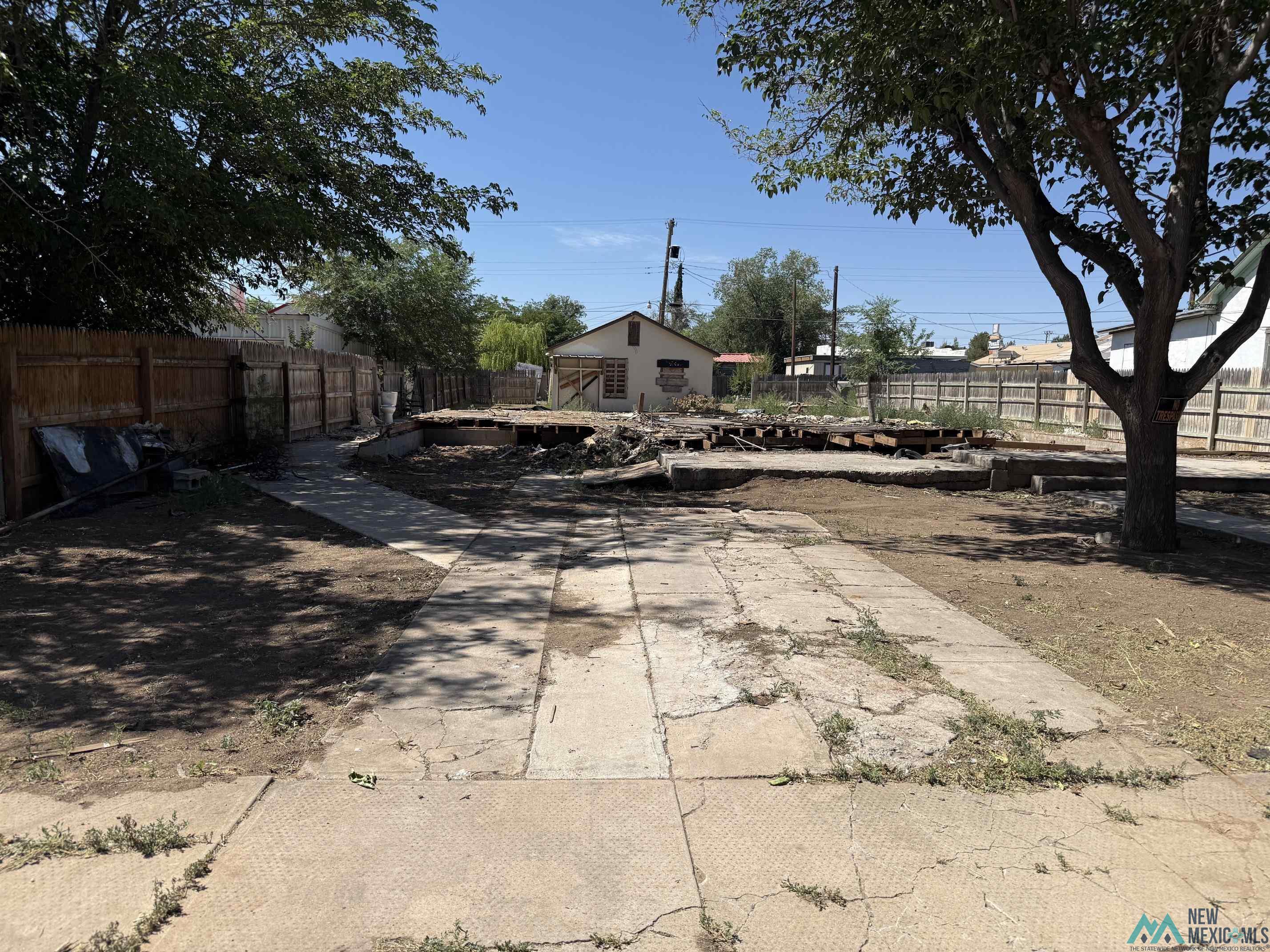 315 W Dallas Avenue — photo