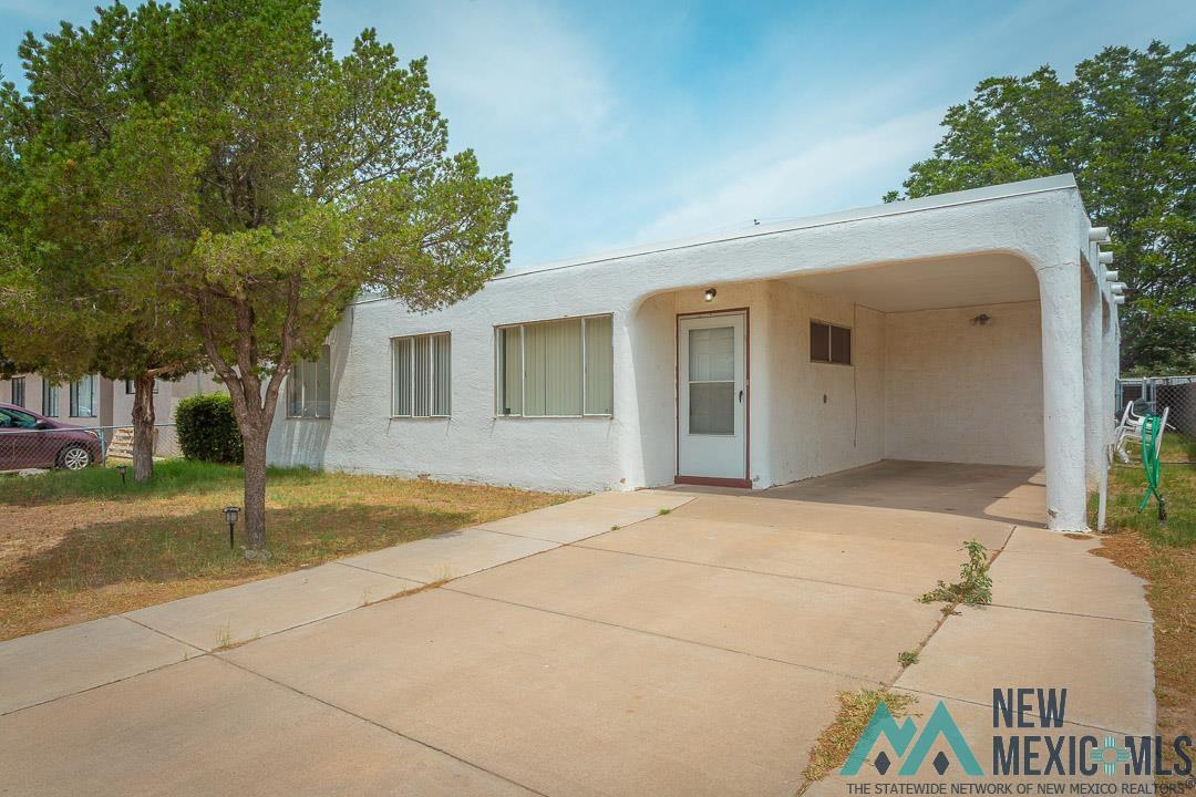 311 E Poe Street — photo