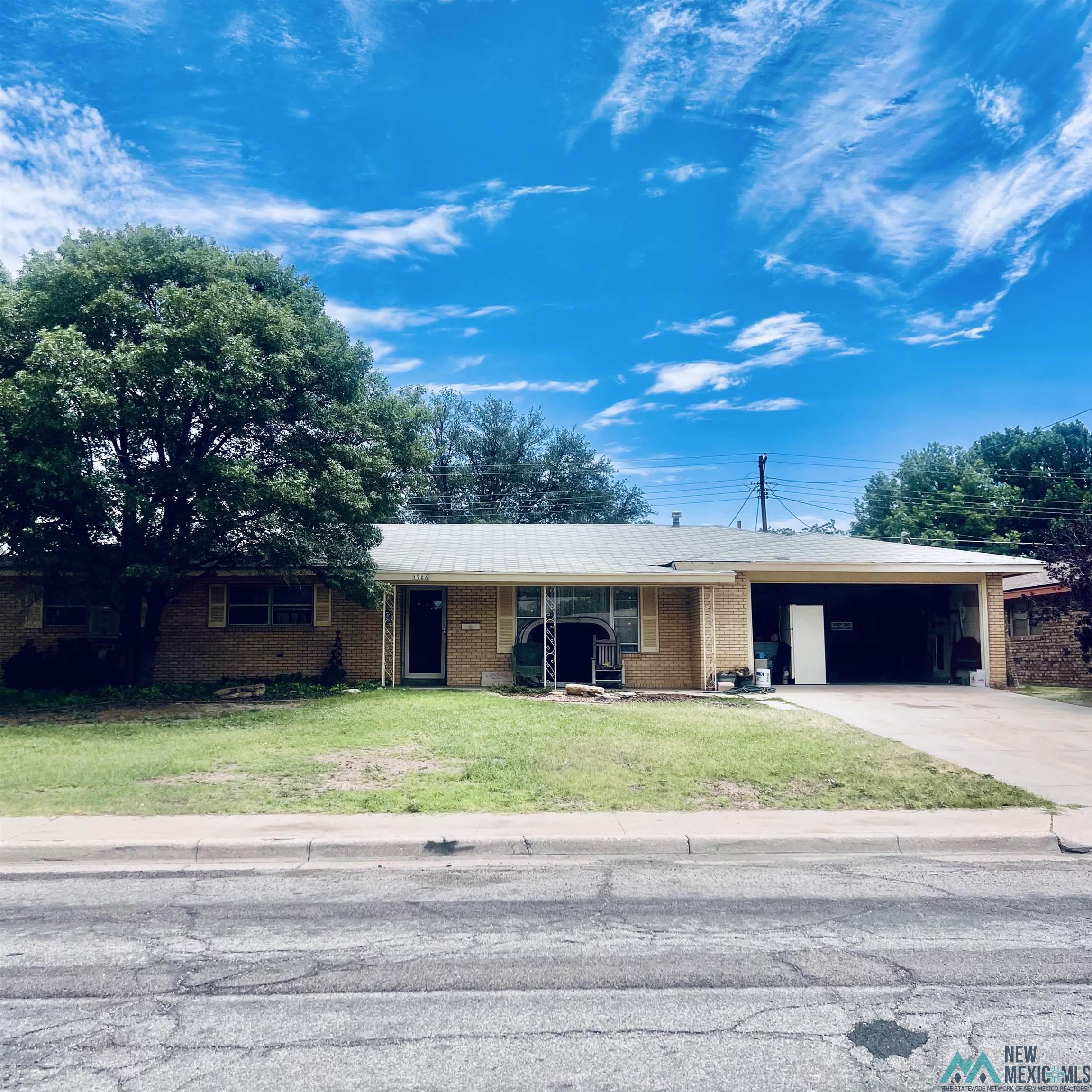 1906 N Rojo Street — photo