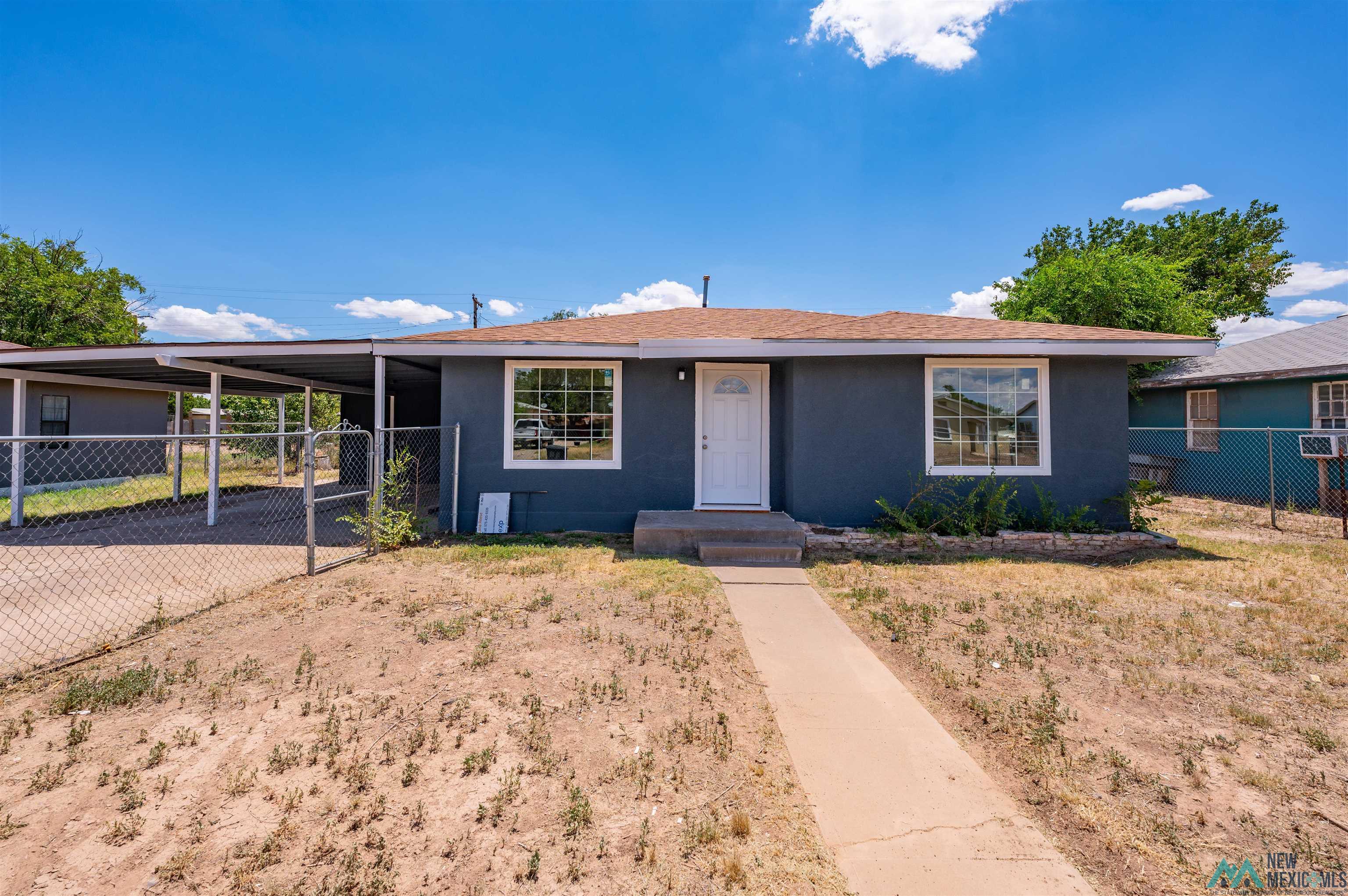 1008 W Summit Street — photo