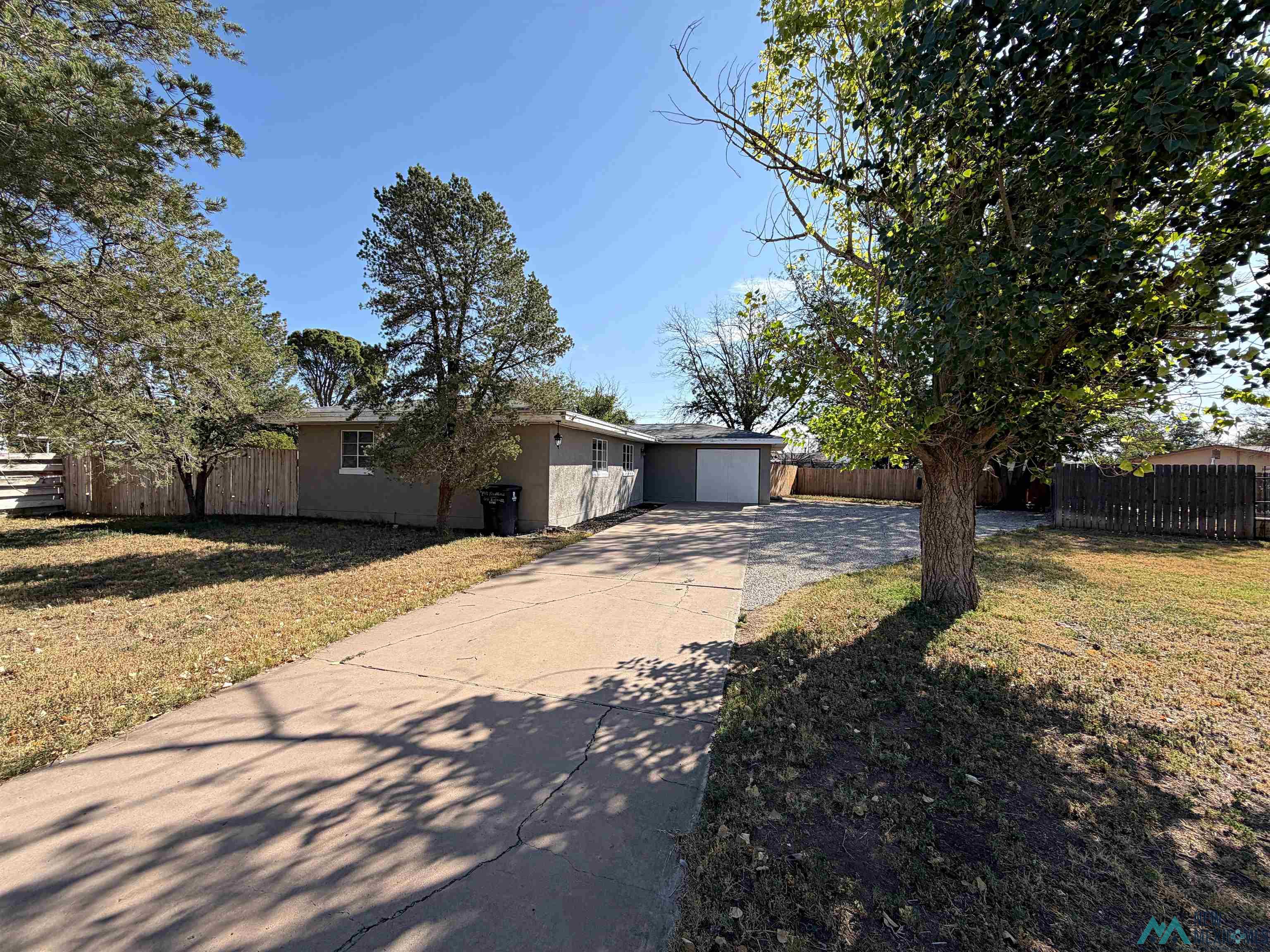 2901 E Fruitland Road — photo