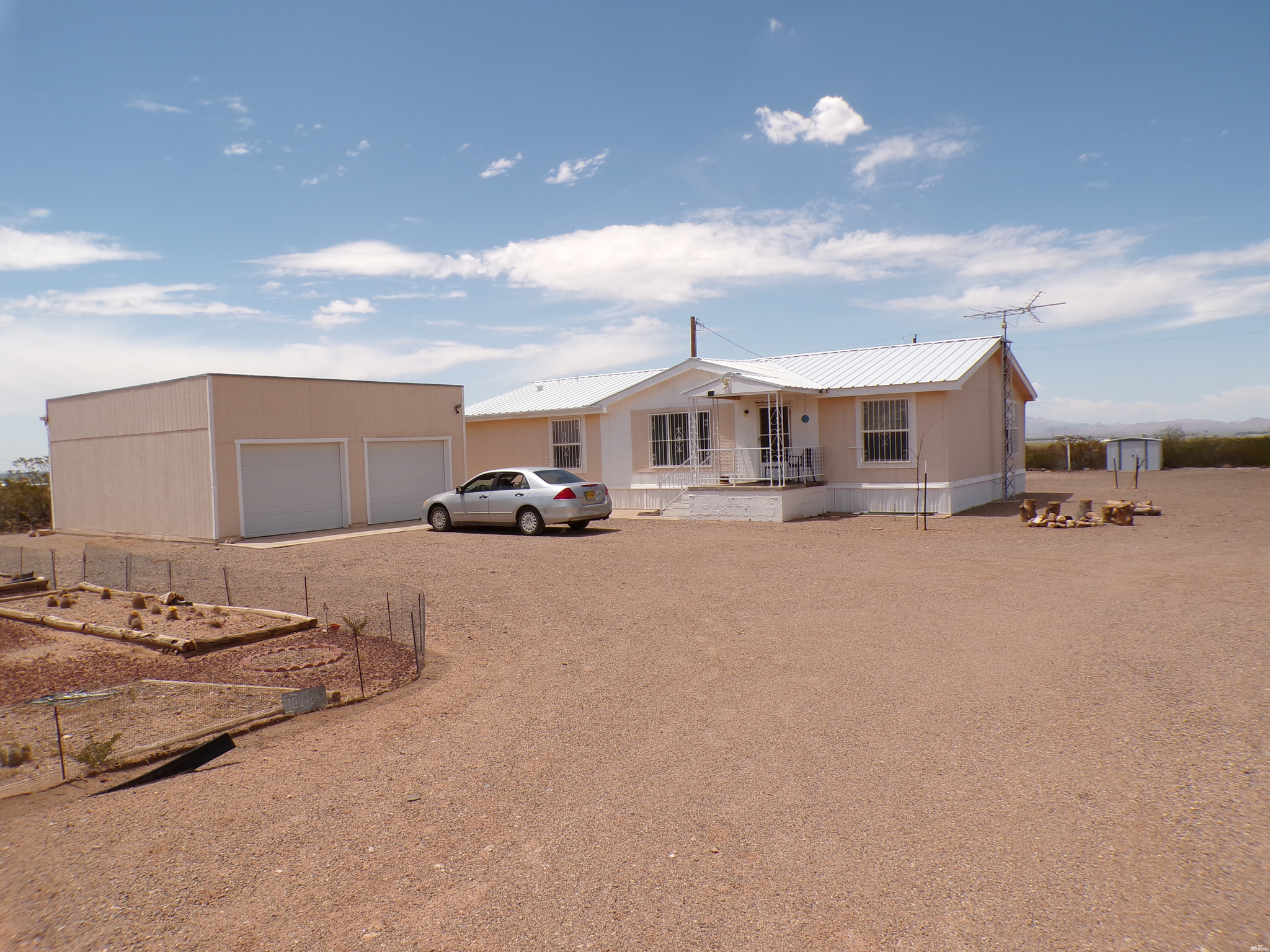 8425 Needles Eye SE St — photo