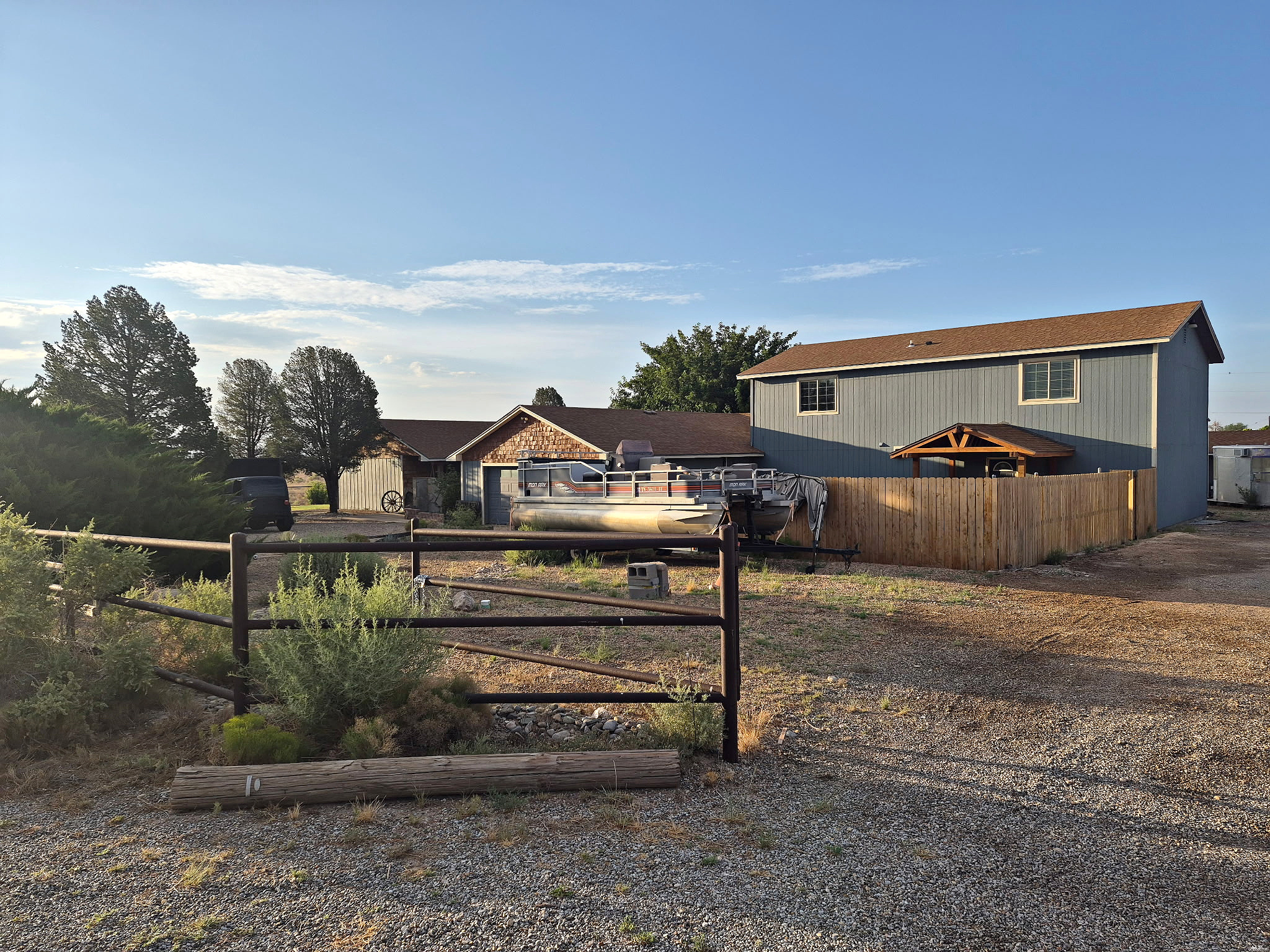 2406 Walker Rd — photo