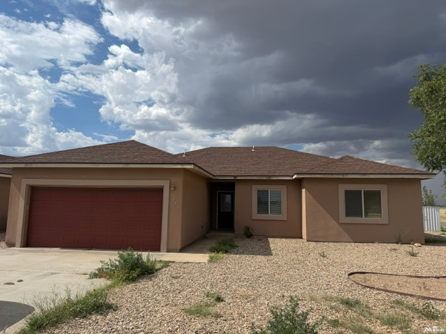 1800 W University Dr — photo