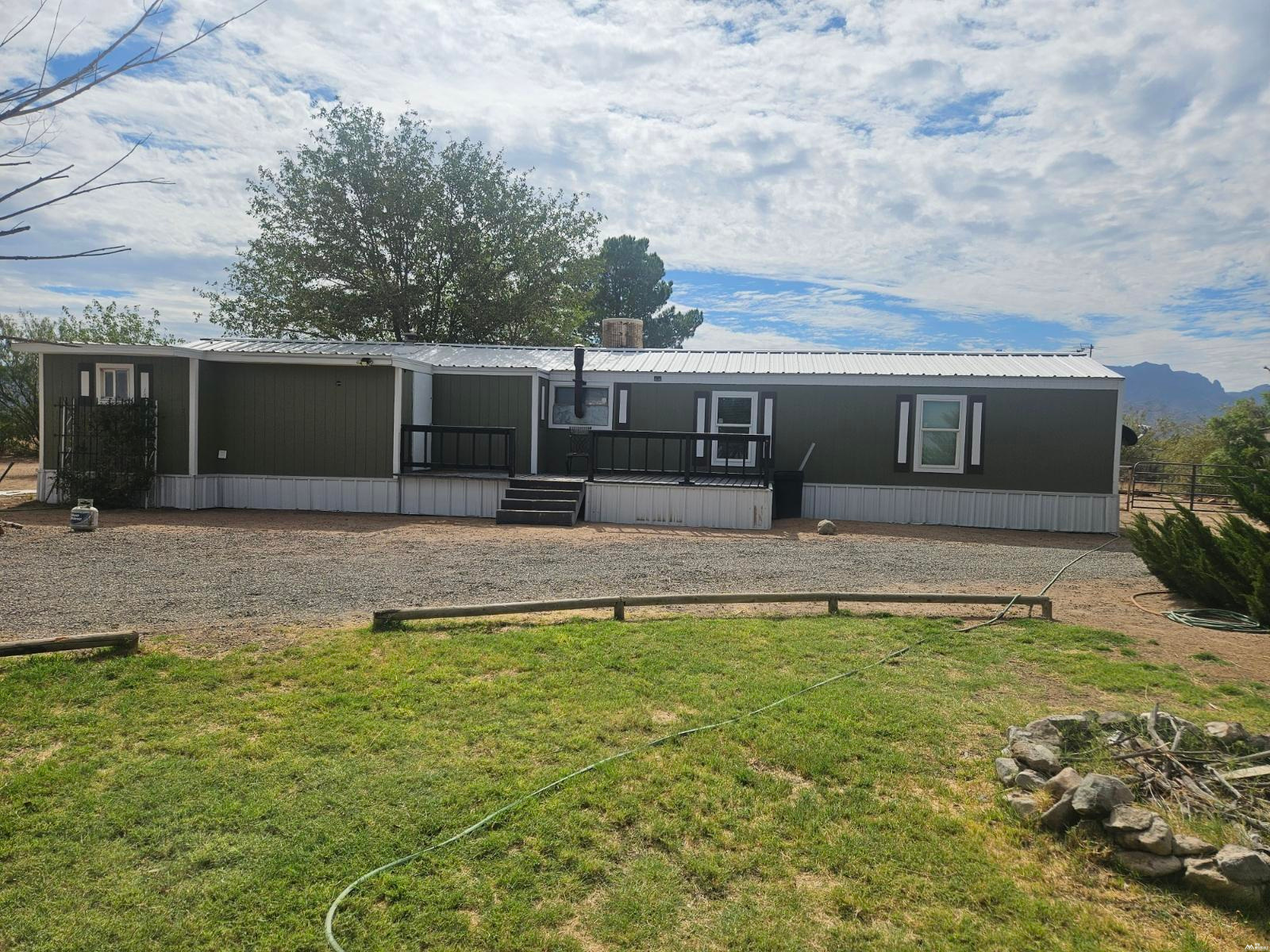 5475 Warm Springs Rd — photo