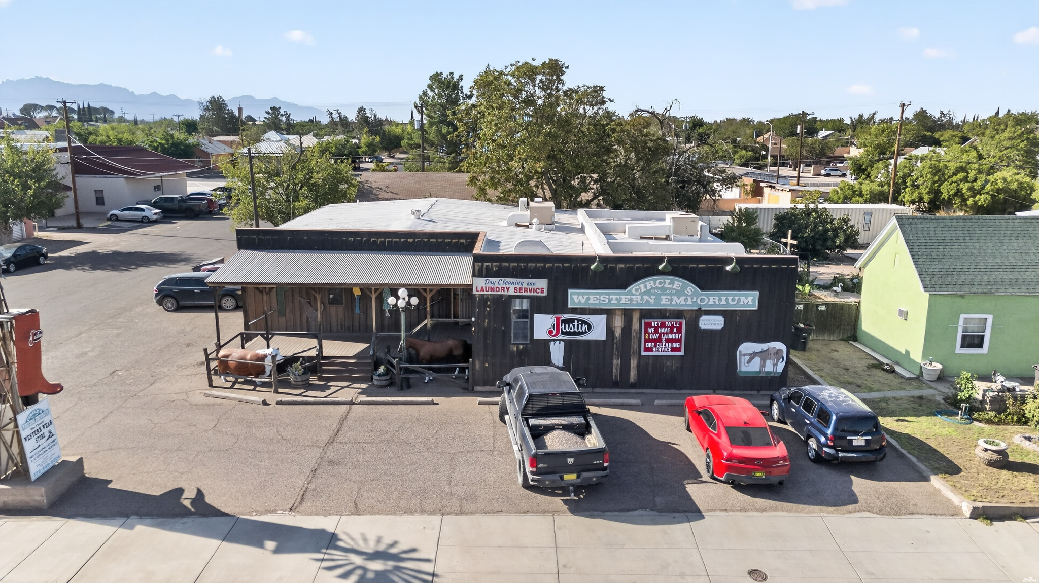 400 W Pine St — photo
