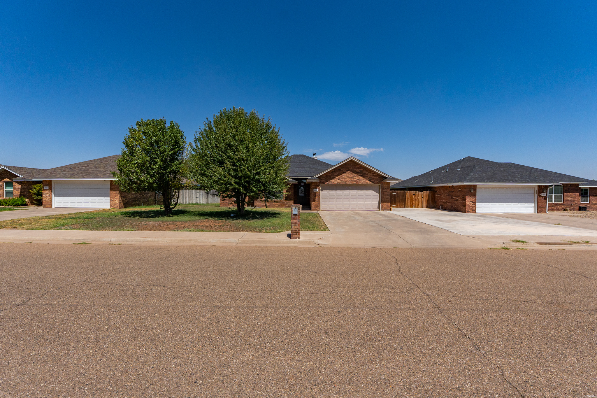 2220 Reese Dr — photo