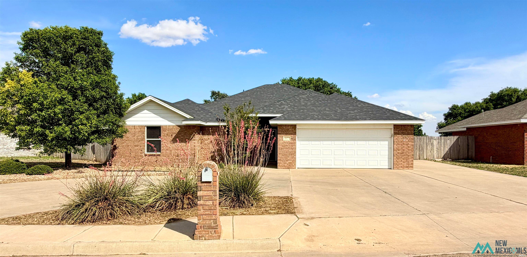 4621 Sandstone Dr — photo